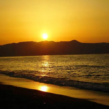 Panos Beach Appart hôtel Platanés